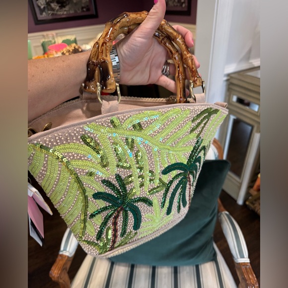 Palm Tree Beaded Tote - Picture 13 of 15